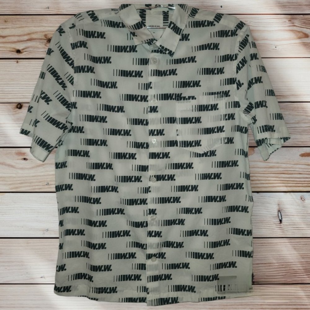 WOOD WOOD - WW Print SMALL Size Mens Shirt Short Sleeve Button Down